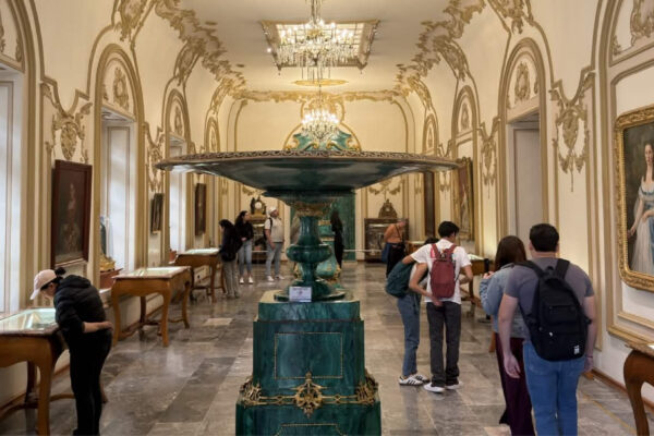Interior-10